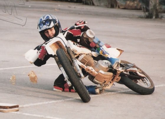 ¿ES MOTOGP SÓLO PARA ADOLESCENTE/JÓVENES?
