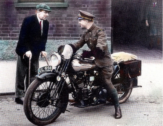 BROUGH SUPERIOR CARBON 2