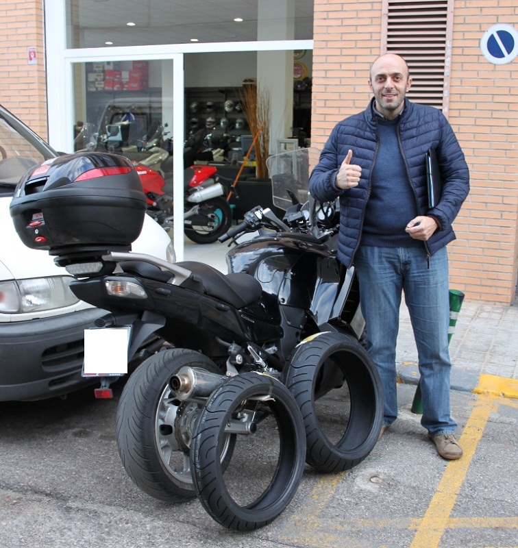 APUESTA MAXXIS M6029